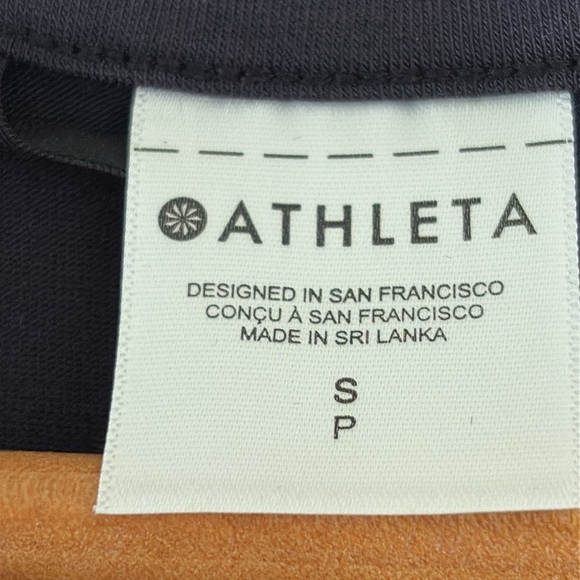 Athleta Air Out Cinch Tank Top Sleeveless Lightweight Black Size S - Picture 6 of 13